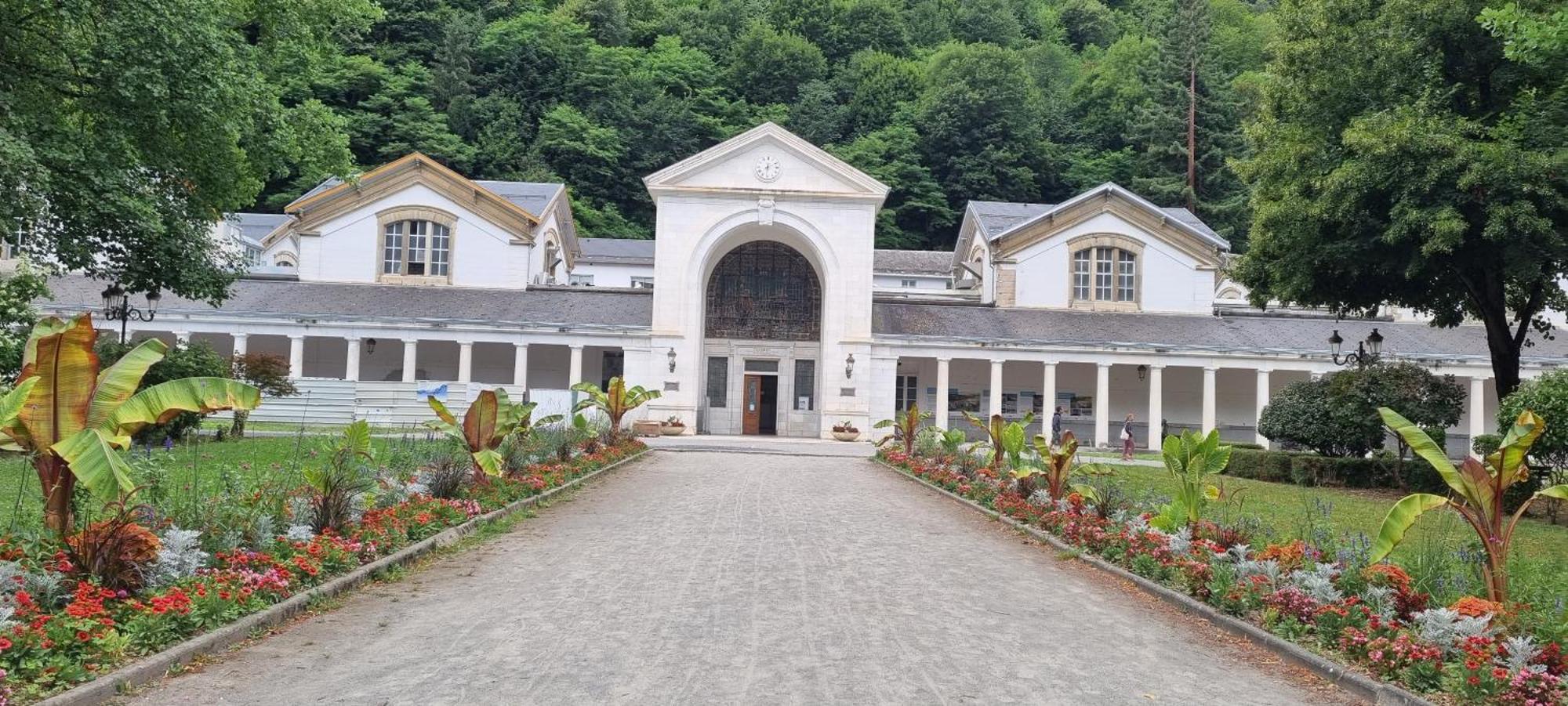 Le Louchonnais, T2, Wifi, 4 Personnes Apartman Bagnères-de-Luchon Kültér fotó